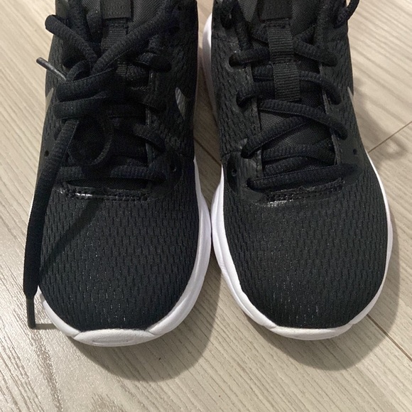 Nike Air Max Motion LW PS Kid's Shoes 11C - Picture 4 of 6